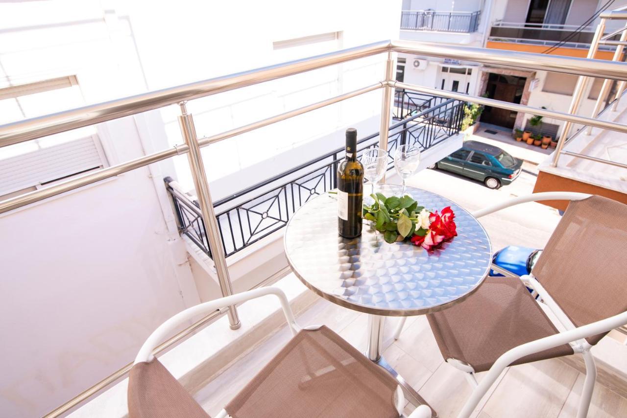 Star Bay Luxury Aparthotel Лименария Стая снимка